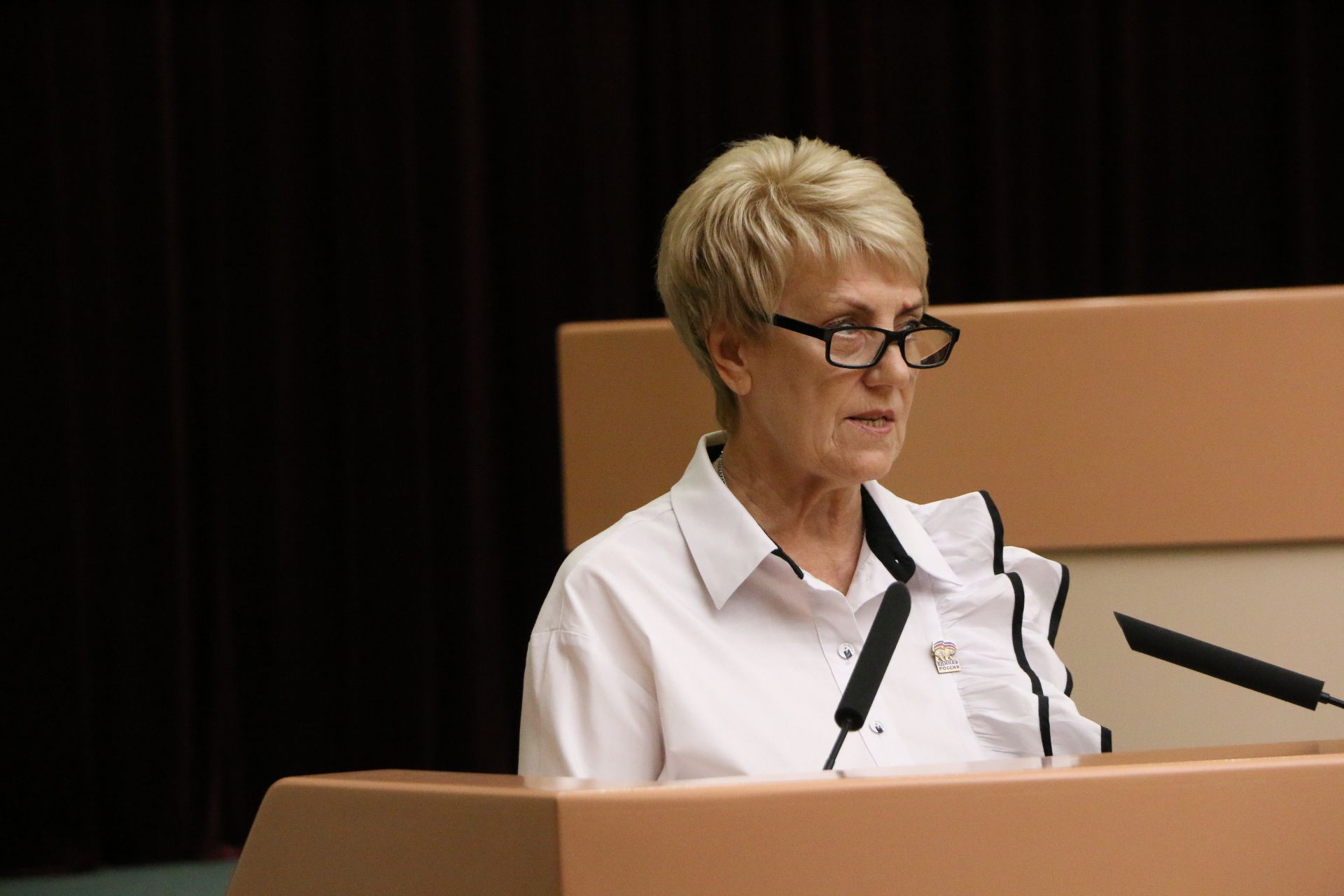 Депутат облдумы рассказала о контроле депутатов за реализацией региональных программ в социальной сфере