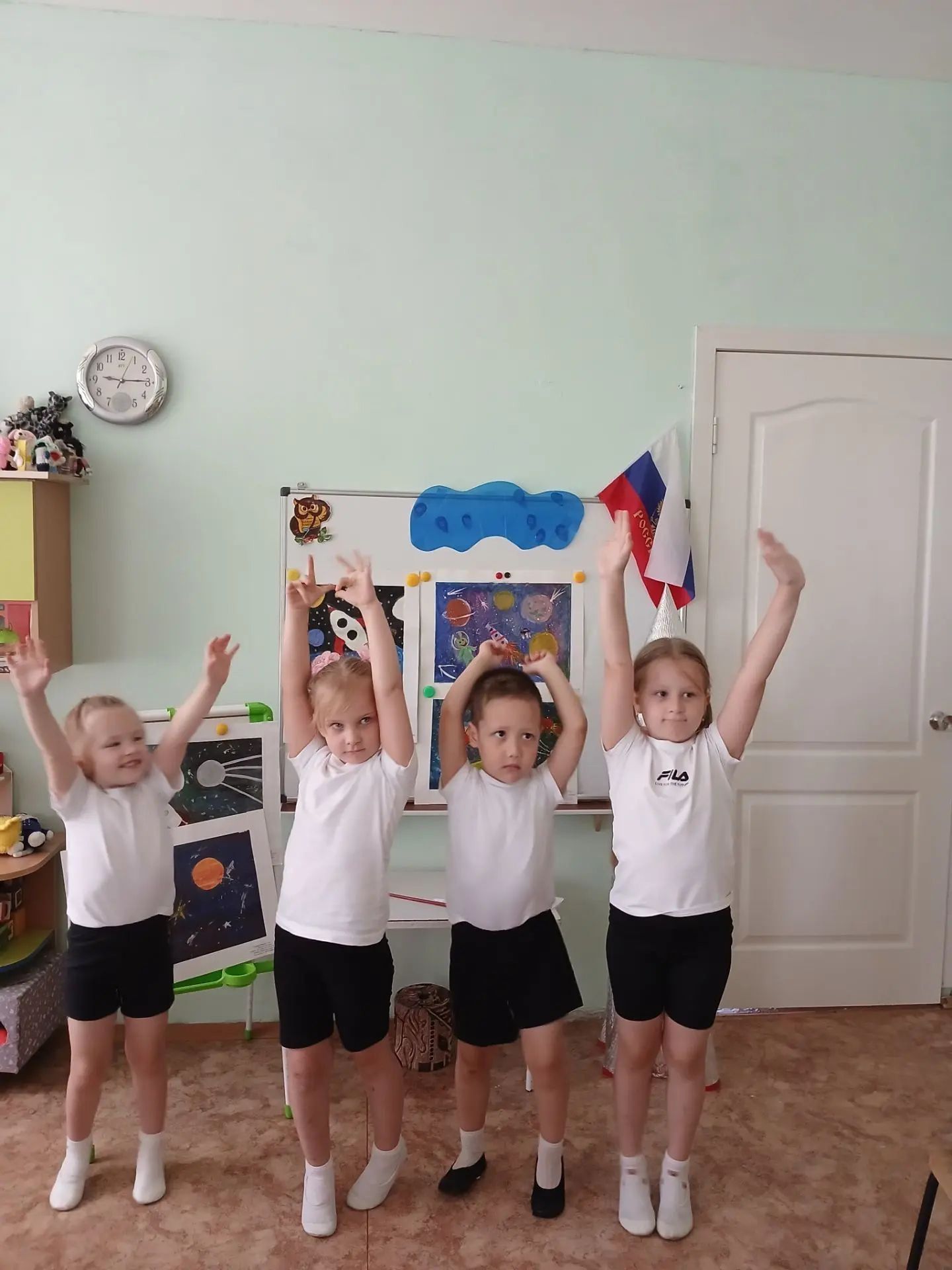 VI Межрегиональная акция «Семнадцать космических зорь» проходит в детском саду «Солнышко»