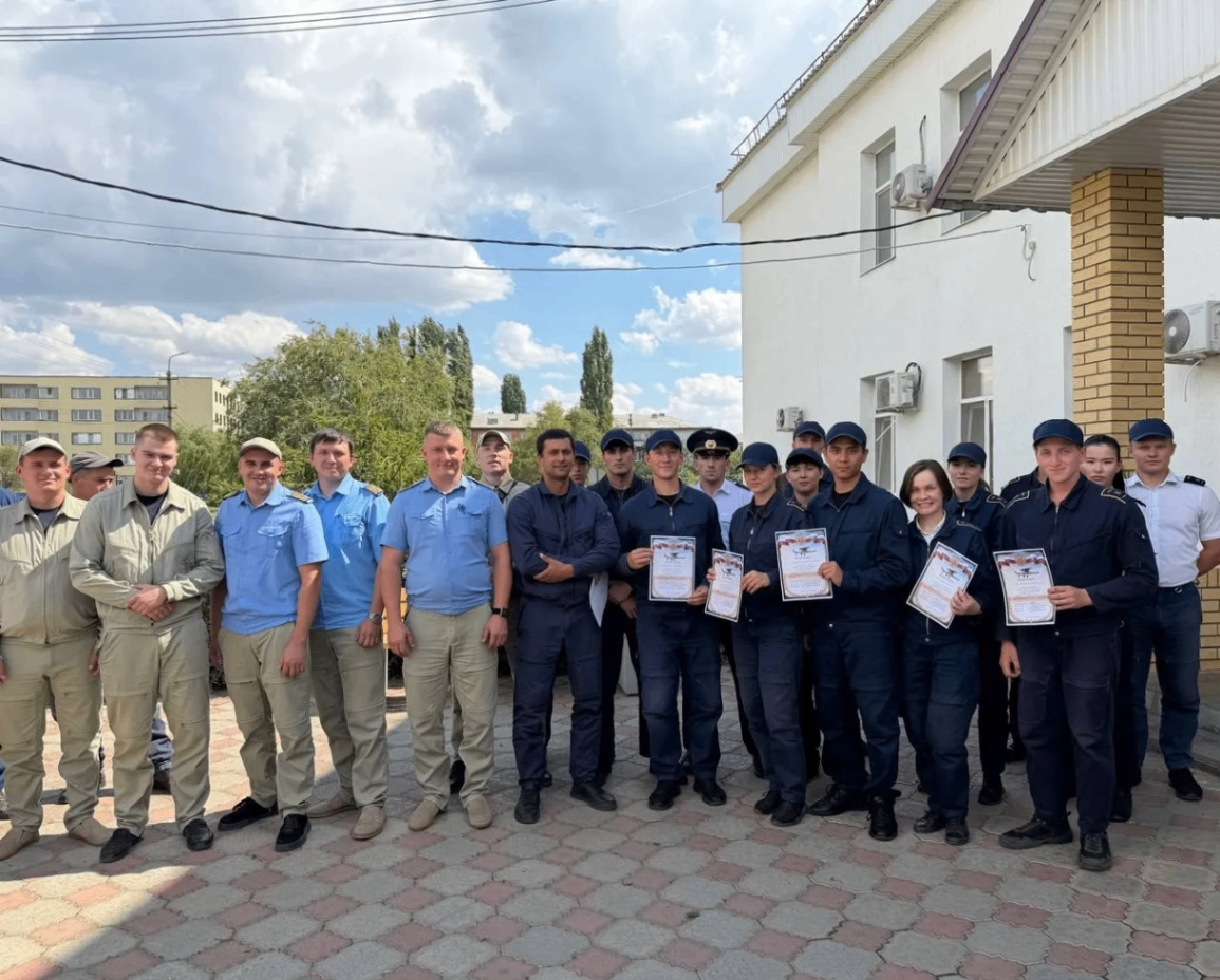 Курсанты ККЛУГА получили грамоты в честь первого самостоятельного полёта
