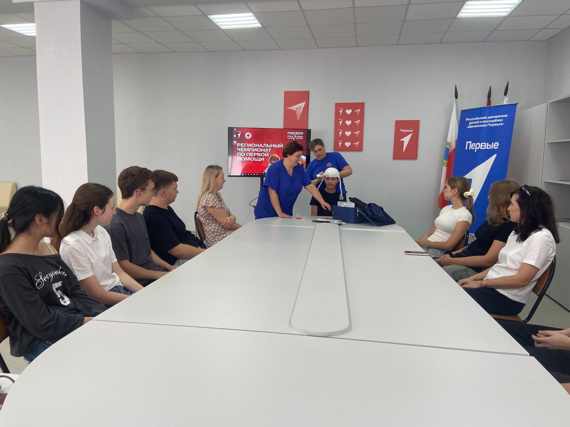 Районные медики провели мастер-класс по оказанию экстренной помощи