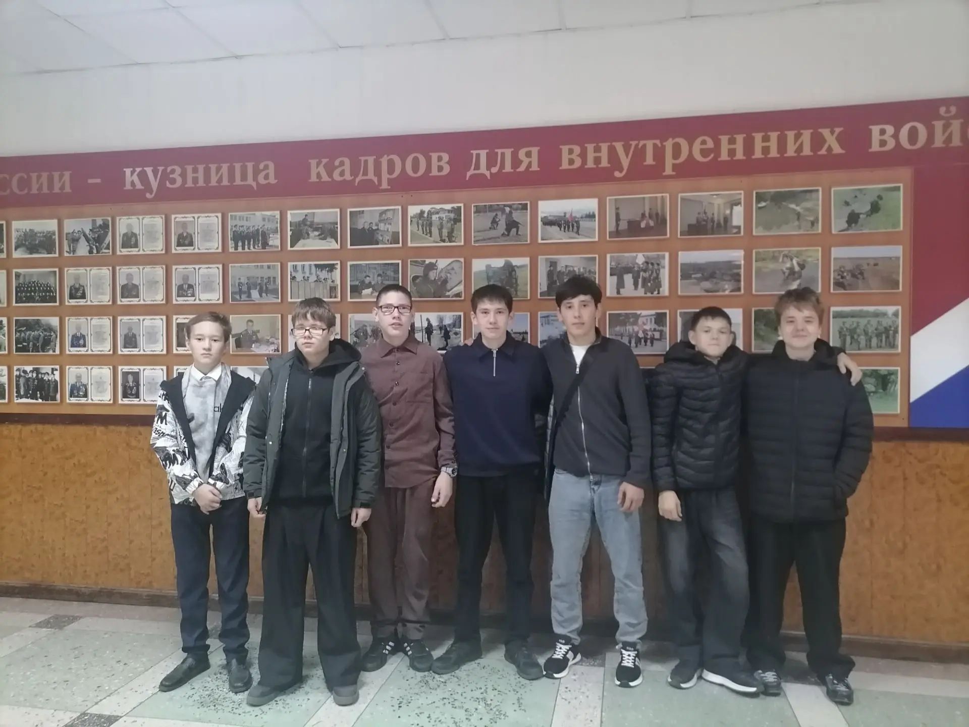 Учащиеся сельской школы посетили Саратовский военный институт