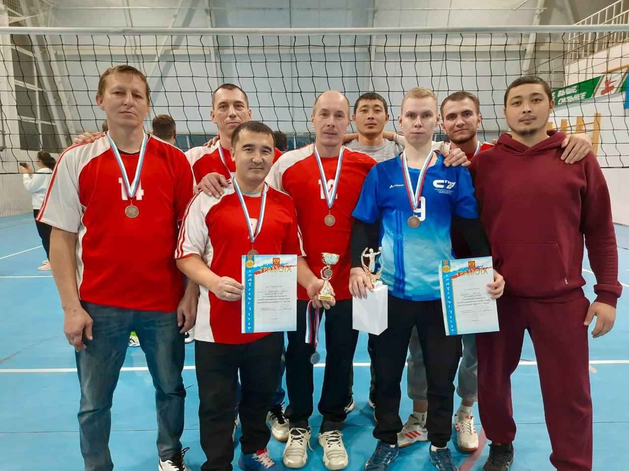 На волейбольном турнире краснокуцы завоевали бронзу